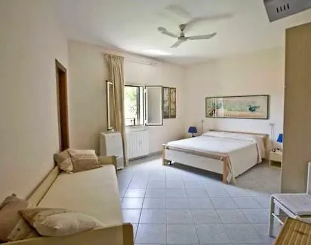 Villa Golfo Magazzini