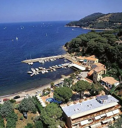 Villa Golfo Magazzini